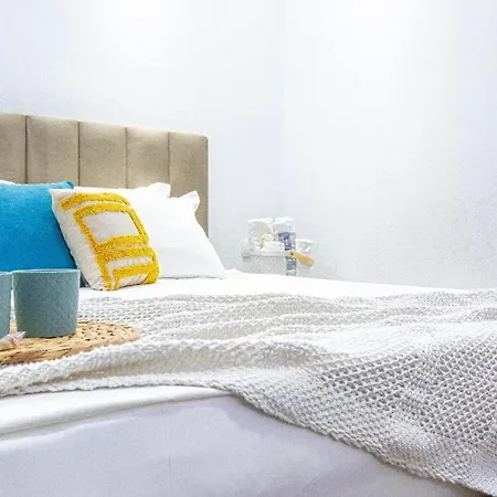 Hi'mare Sea View 2 - Brand New W Kitchen *